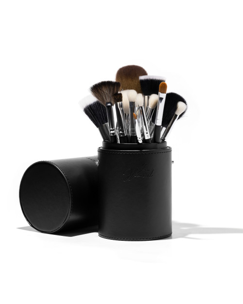 INGLOT X INA Makeup Brush Set in a Tube