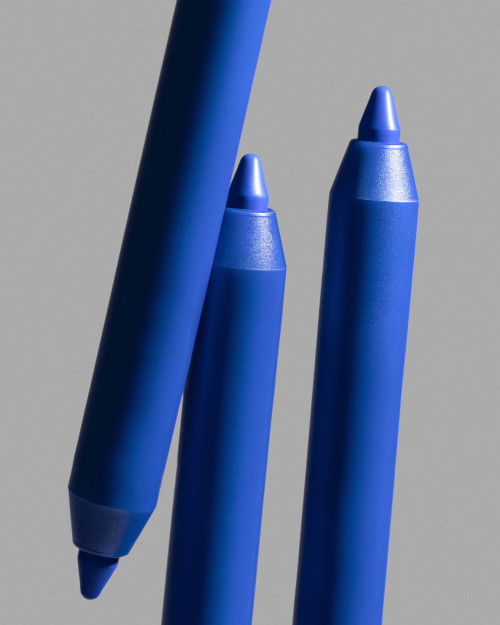 LUMINOUS BLUE 109