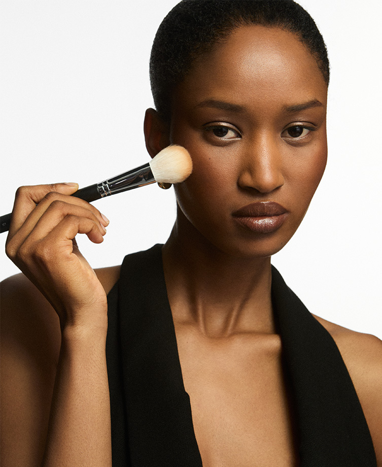 Poudre Libre Blur Effect - Lisse. Matifie. Fixe.